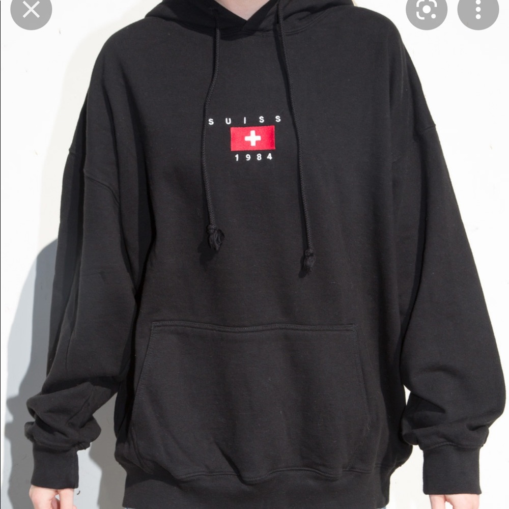 Brandy Melville Christy Suisse 1984 Hoodie